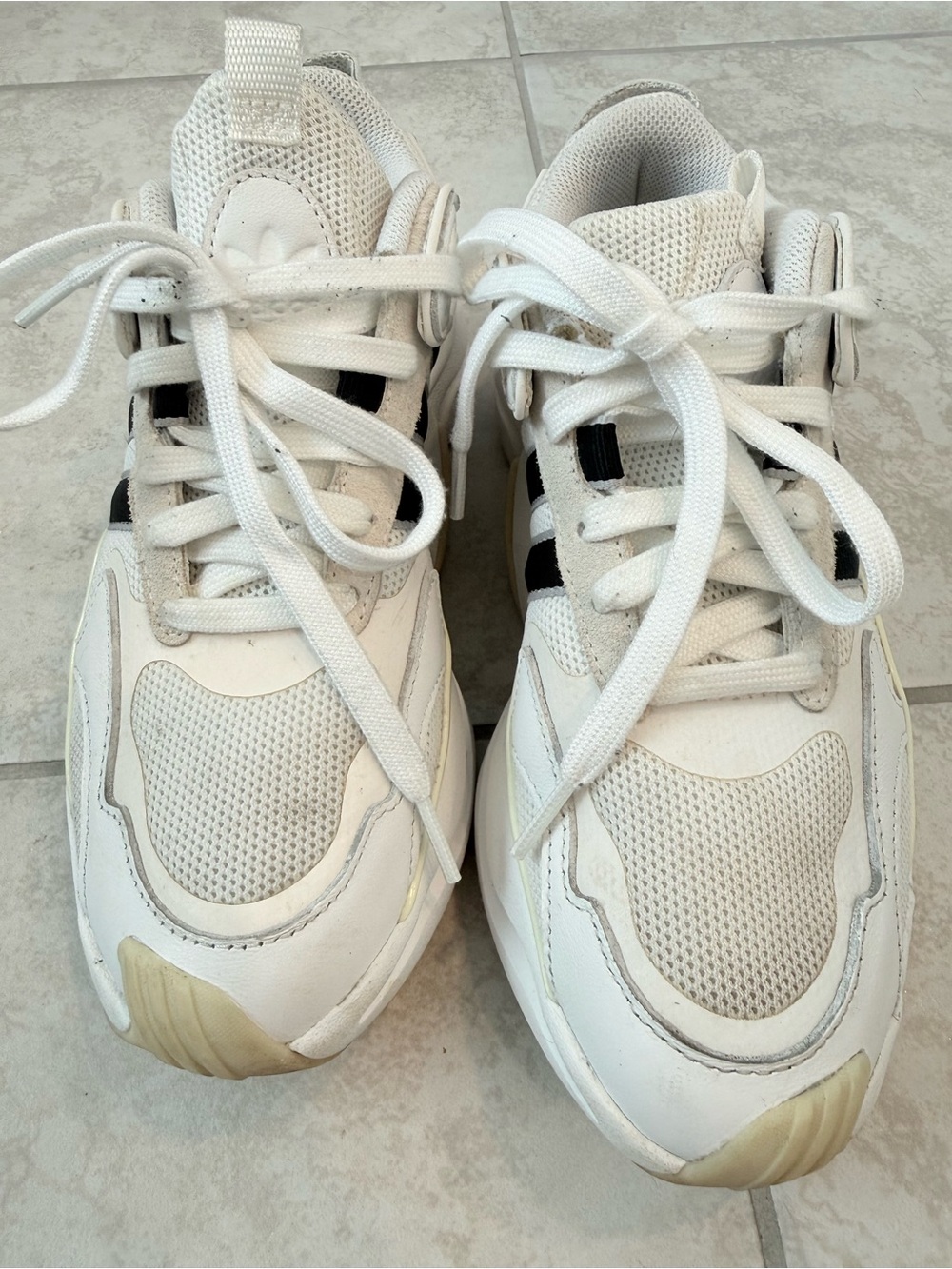 Super Chunk Women’s Adidas Magmur Runner Sneakers - Picture 3 of 9
